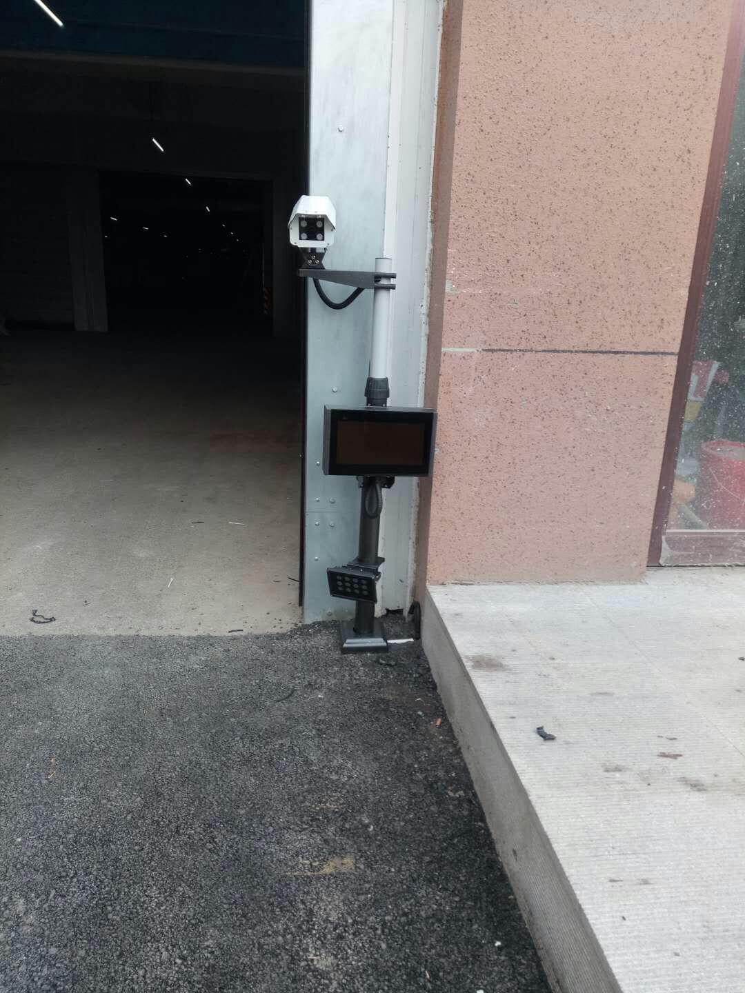 ʶ